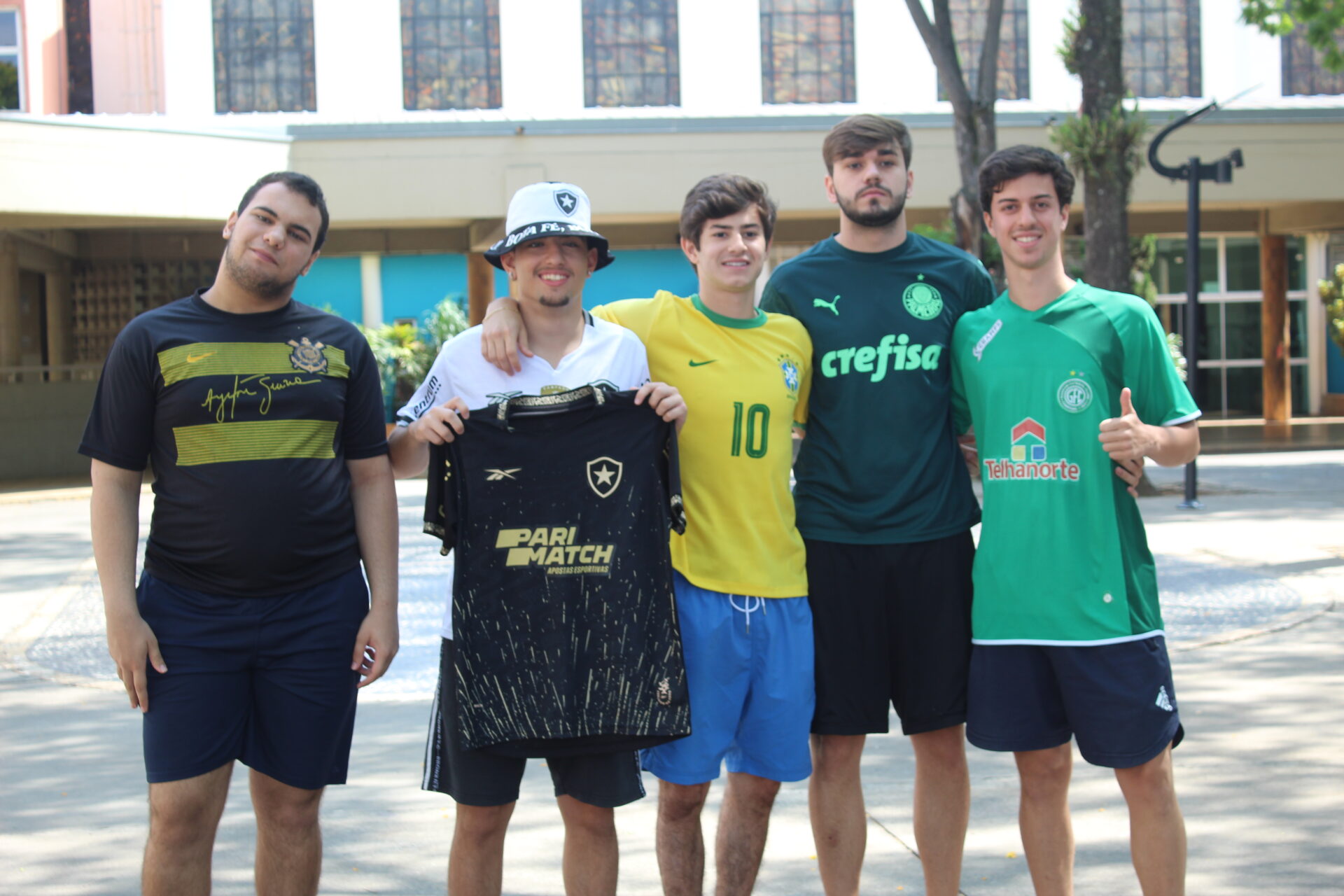 trote-so-tem-no-brasil-terceirão (2)