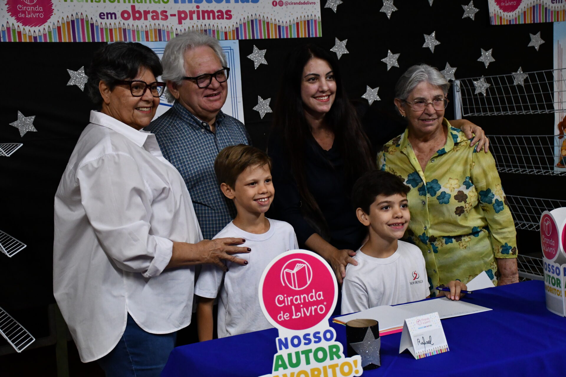 Noite-de-autografos-2025 (31)