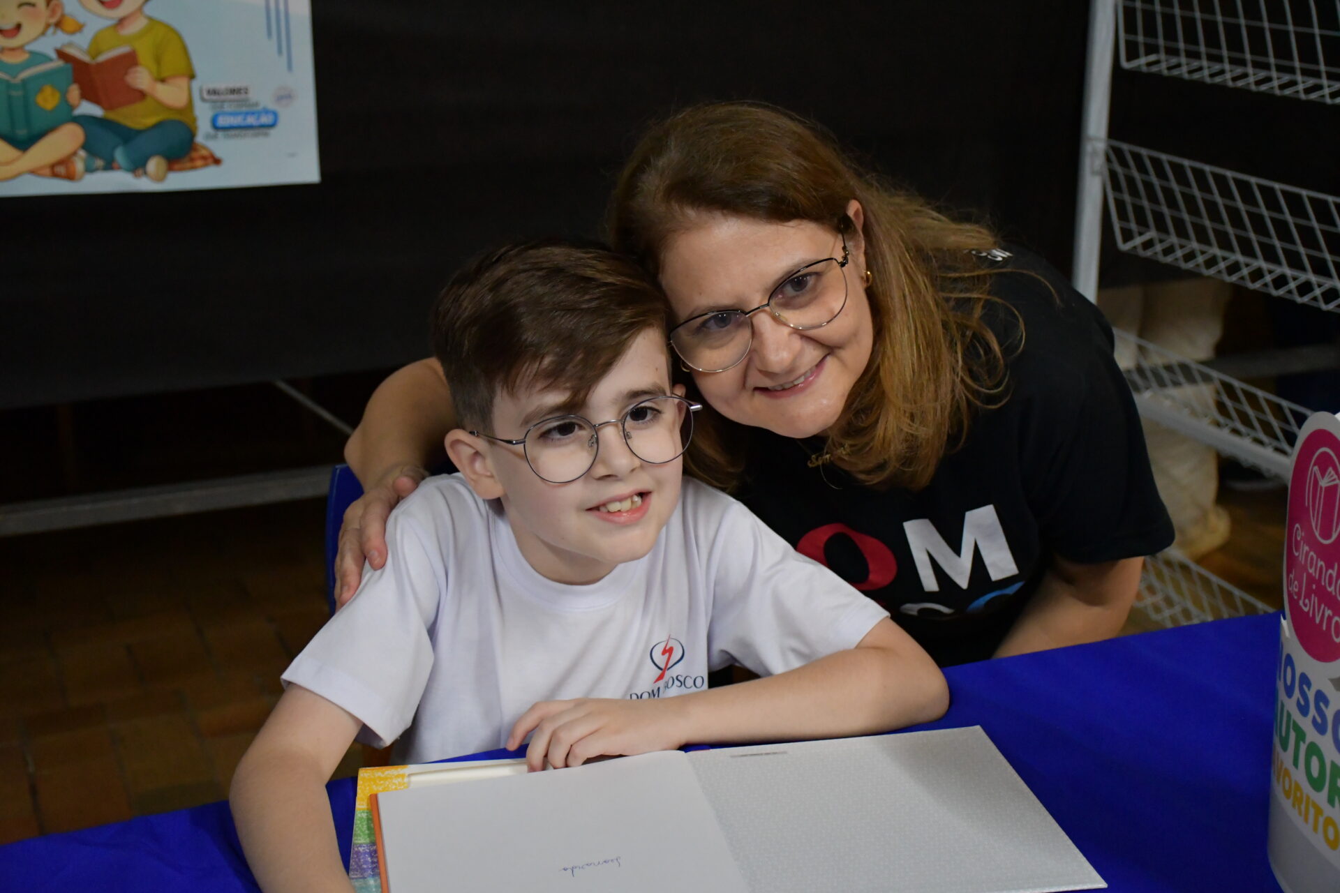 Noite-de-autografos-2025 (32)