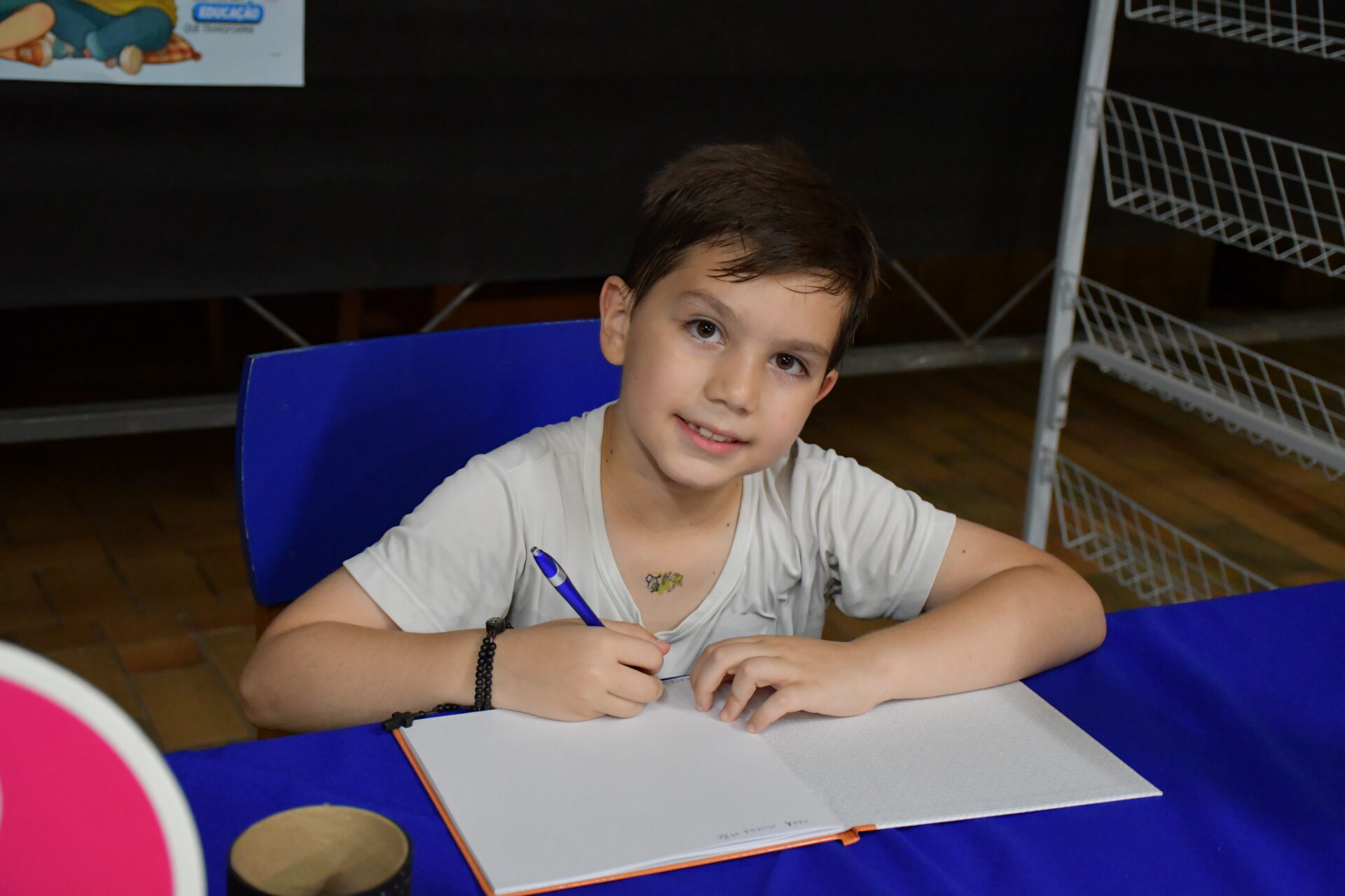 Noite-de-autografos-2025 (44)