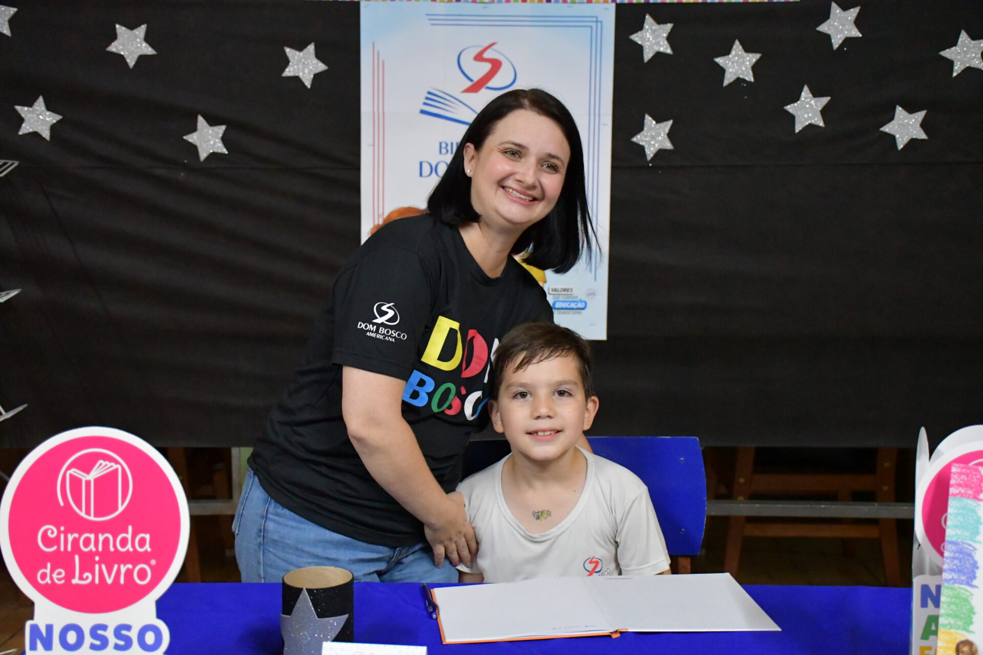 Noite-de-autografos-2025 (49)