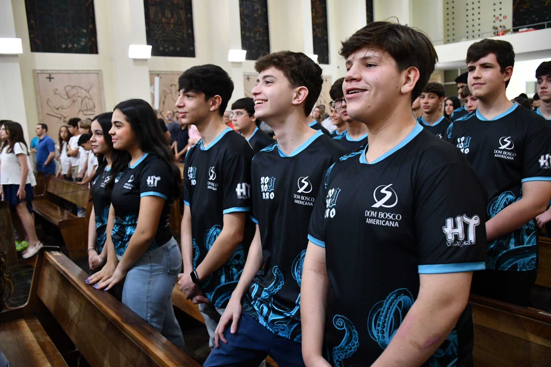 missa-acao-de-gracas-quinto-nono-ano (27)