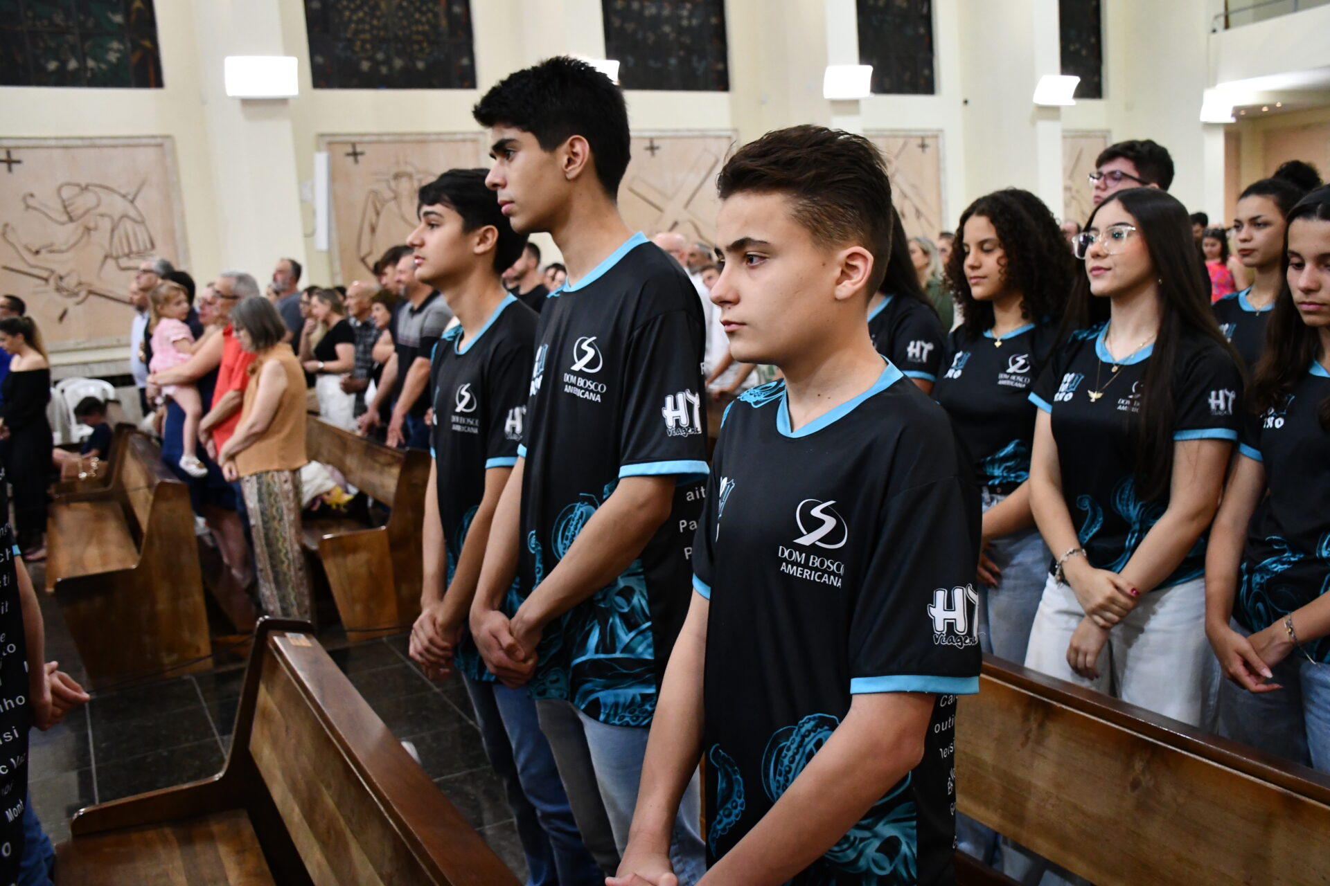 missa-acao-de-gracas-quinto-nono-ano (30)