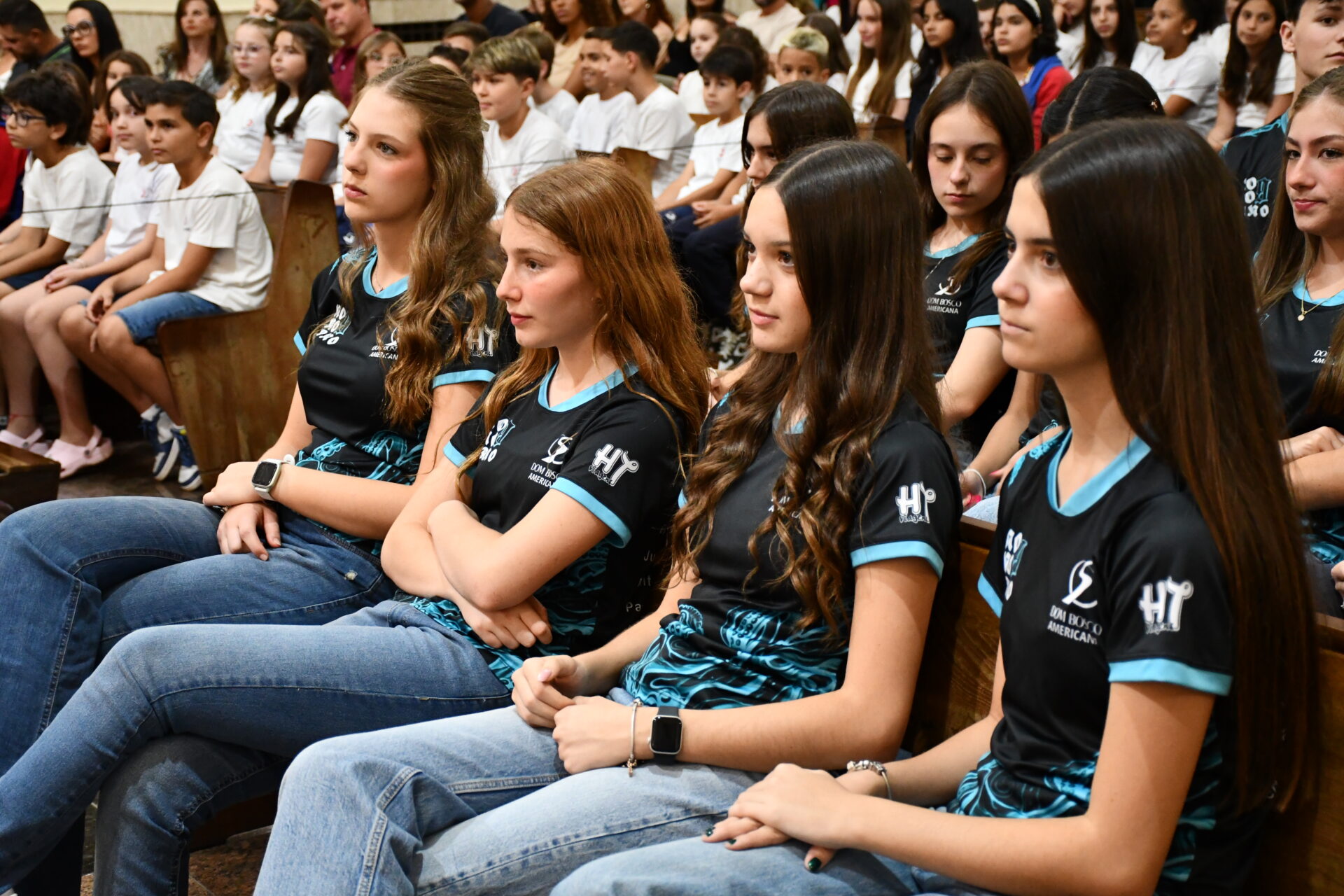 missa-acao-de-gracas-quinto-nono-ano (38)