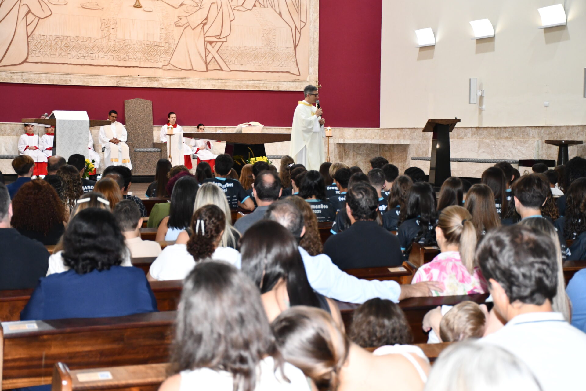 missa-acao-de-gracas-quinto-nono-ano (52)