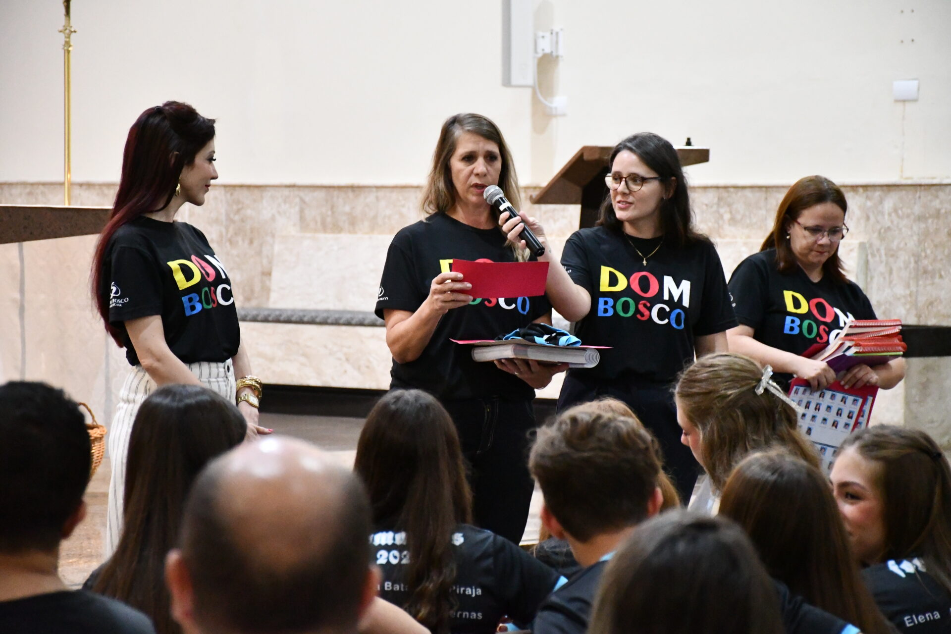 missa-acao-de-gracas-quinto-nono-ano (55)