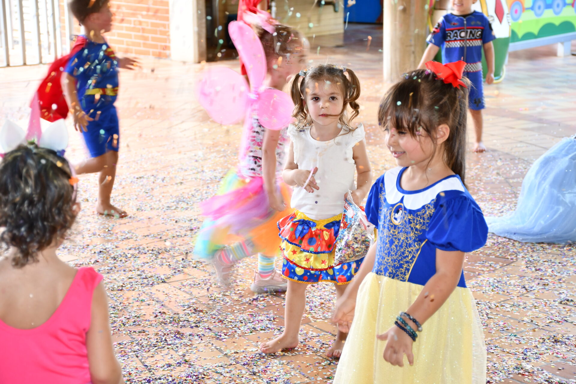 baile-de-carnaval-educacao-infantil (105)