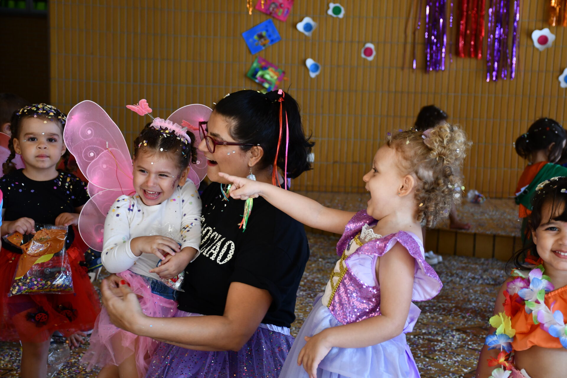 baile-de-carnaval-educacao-infantil (25)