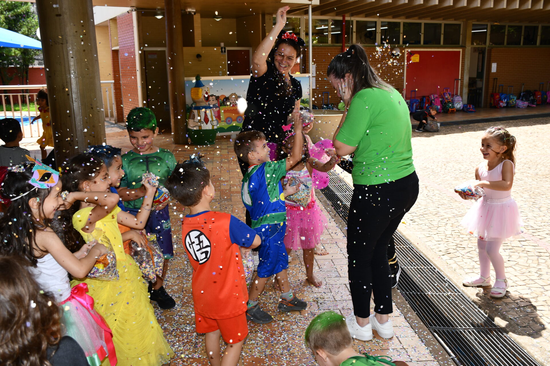 baile-de-carnaval-educacao-infantil (95)