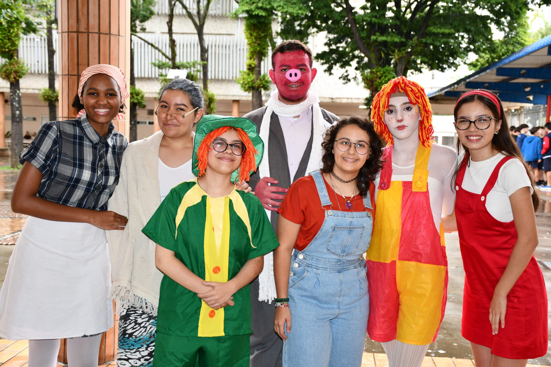 trote-terceirao-so-tem-no-brasil (2)