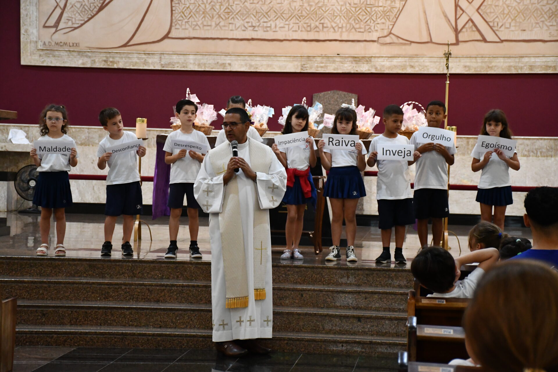 celebracao-lava-pes (15)