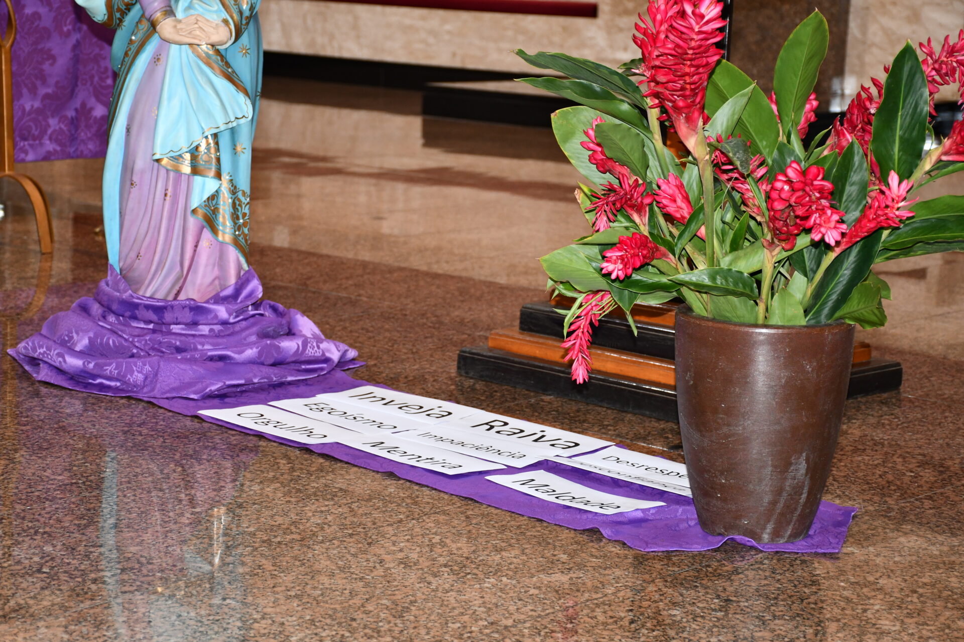 celebracao-lava-pes (23)