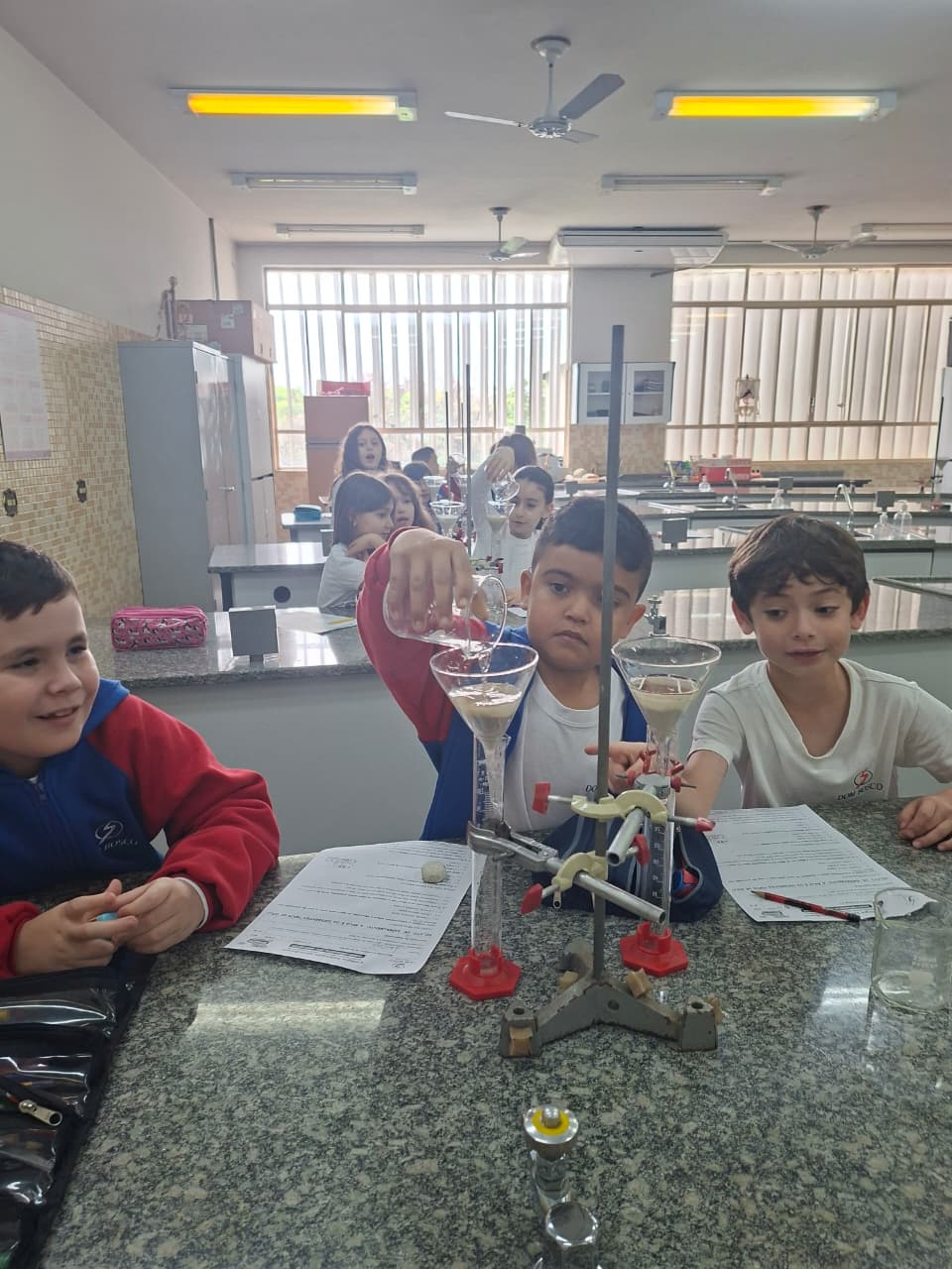 Laboratório 2º Ano 2 (10)