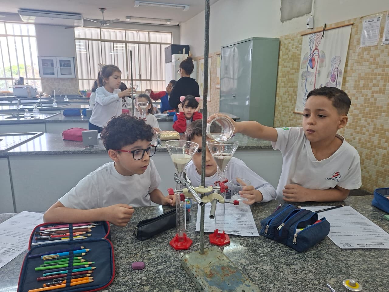Laboratório 2º Ano 2 (18)